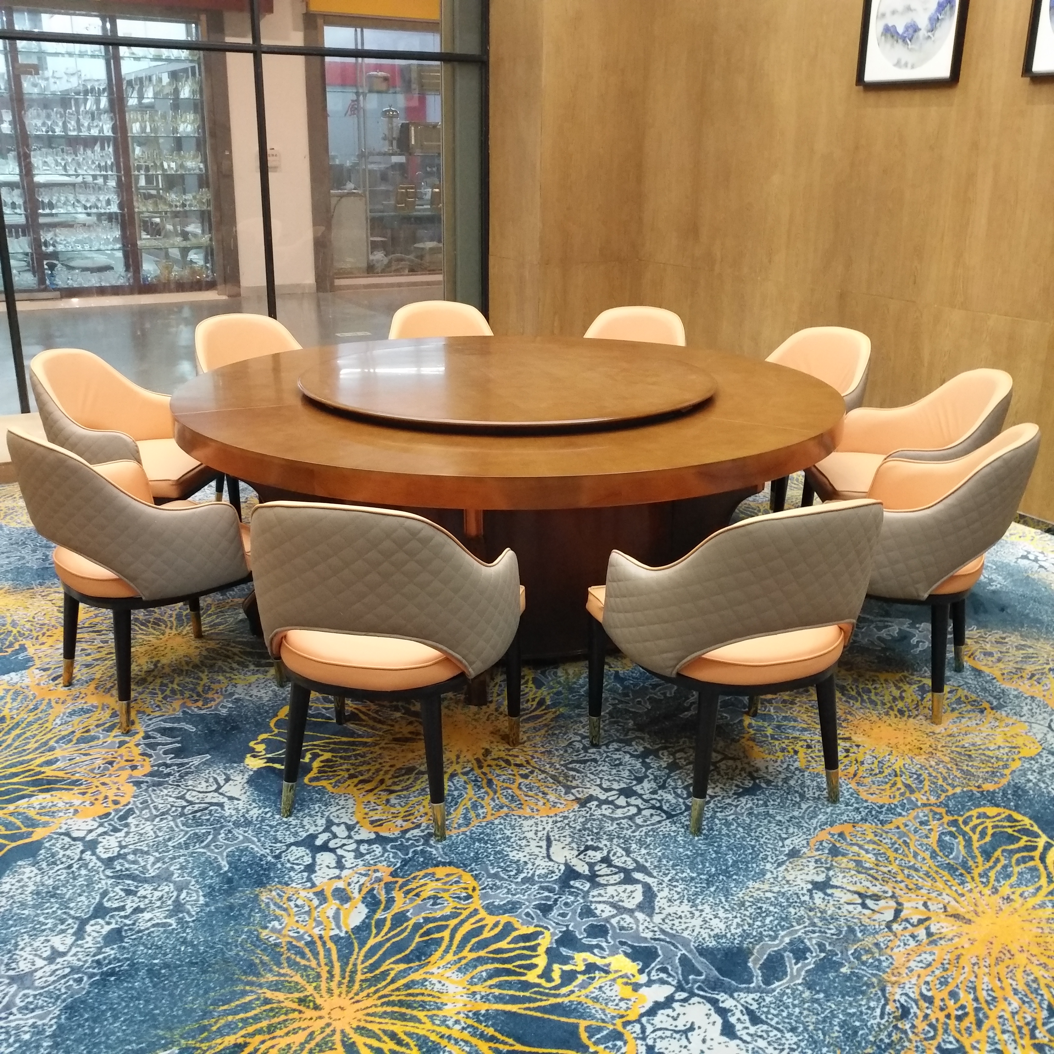 南昌洲际酒店休闲椅 包厢电动桌餐椅自助餐厅扶手椅直销