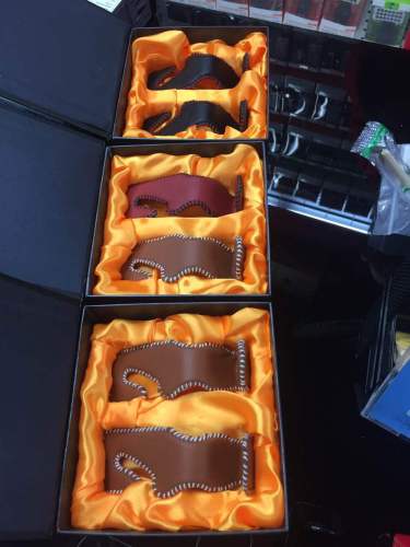 Automotive Headrest Hook Genuine Leather Gift Box Color Sundries Headrest Hook Gift Customization