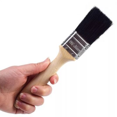 Wood handle paint brush