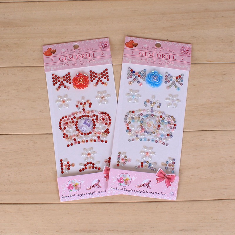 Crown shaped pearl acrylic diamond with DIY mobile phone decoration and painting bracelet with child