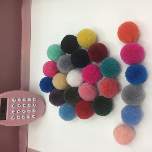 Manufacturer‘s Large Amount of in Stock Wholesale 1.5cm 2cm High Quality Machine Repair Cashmere Waxberry Ball Clothing Ornament Accessories