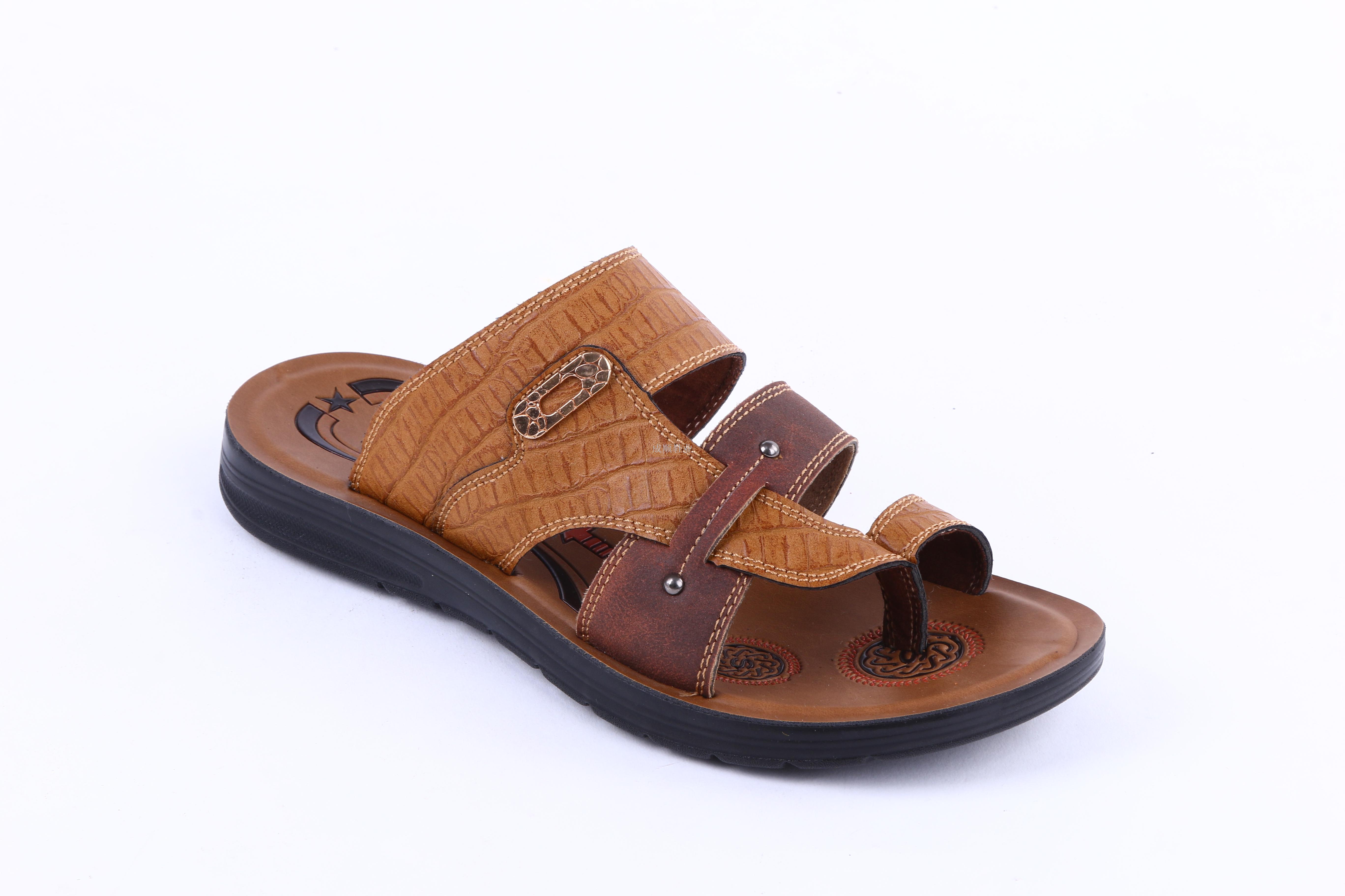 Supply New summer 2018 men's sandals daily sandal sandals cool slippers ...