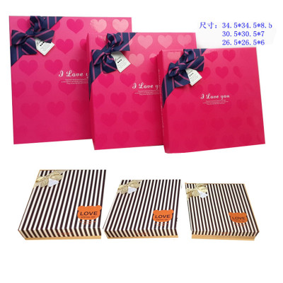 Manufacturers supply UV heart stripe pattern fashion gift box packaging paper boxes