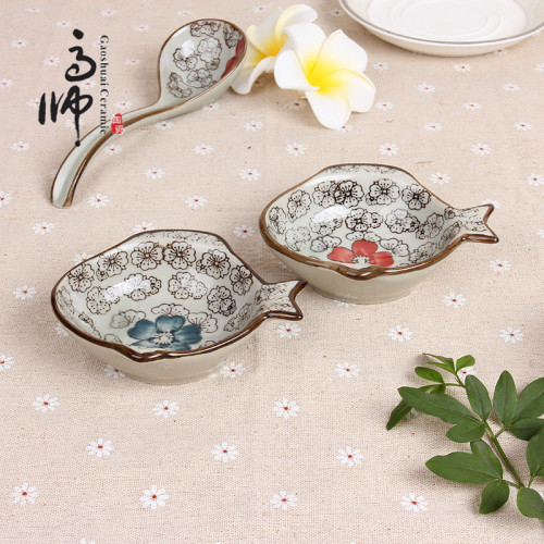 Small Fish Dish Sauce and Vinegar Dish Factory Direct Glazed Flower Fashion Porcelain Tableware Can Be Customized Wholesale