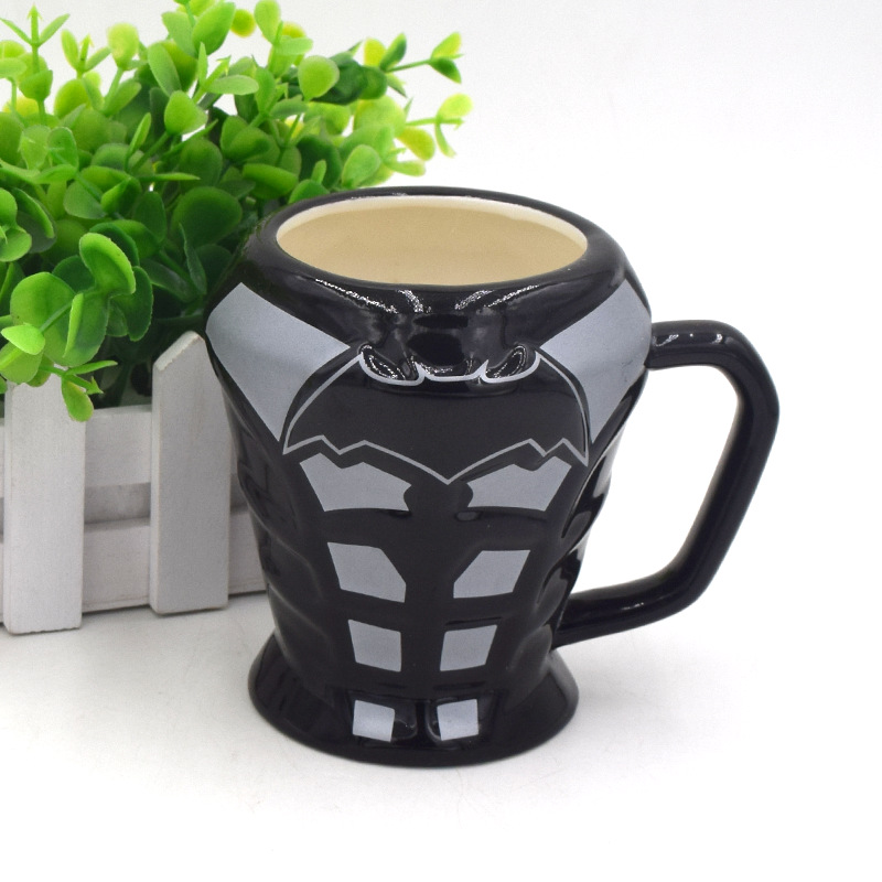 Supply New creative batman ceramic water cup 3D mug hand 3D doll water cup  office decoration-
