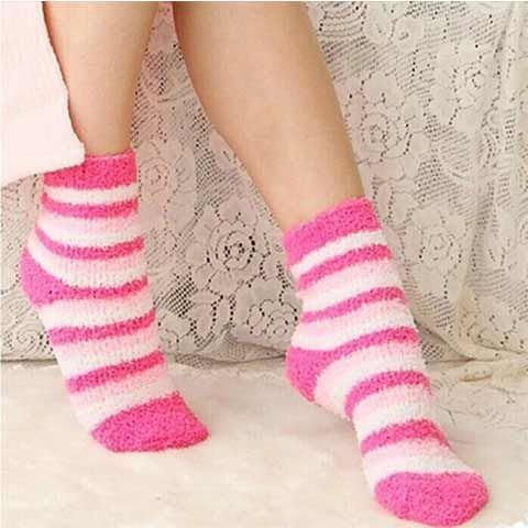 Women‘s Fleece-Lined Thickened Winter Floor Socks Sleep Socks Towel Socks Yatilan Dai