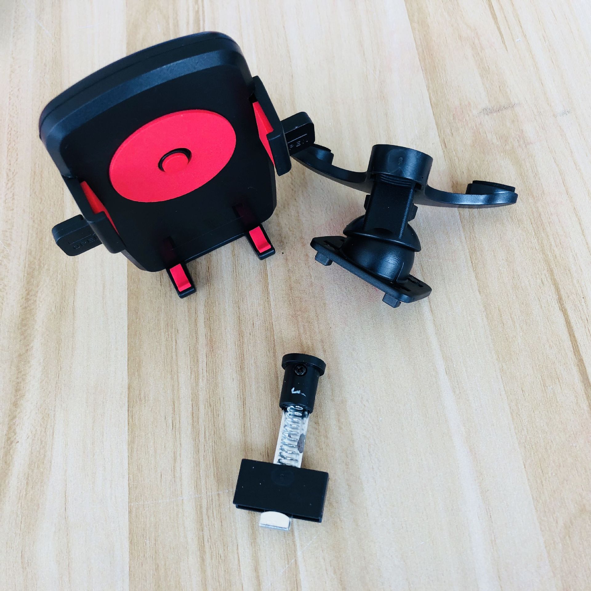 出风口支架 自动锁支架 车载手机360旋转吸盘手机架汽车用品批发类型