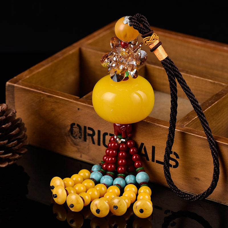 Factory direct sale of high grade car pendant car wax interior decoration transshipment ball steam t