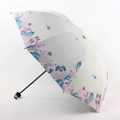 New Creative Vinyl Sun Umbrella Rain Dual-Use Small Black Umbrella Folding Sun Umbrella Three Fold Mori Style Small Fresh Umbrella