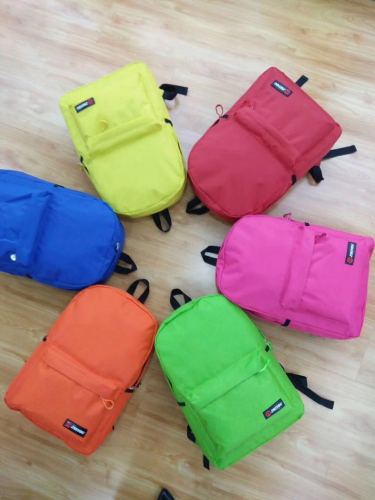 casual schoolbag， student schoolbag， logo customization， pattern customization， multi-color optional