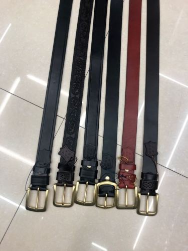 top layer brass buckle， lengthened yellow cattle casual needle belt.