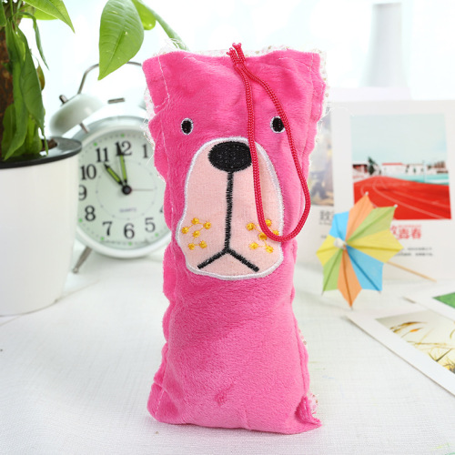Yifan Embroidery Cartoon Plush Toy Set Auto Cleaning Brush Decorative Accessories Customized Wholesale