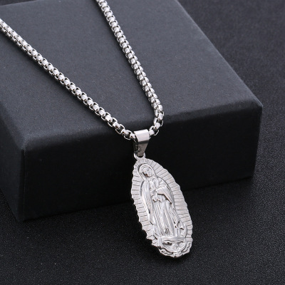 Creative New Men's and Women's Couple Necklace Factory Wholesale Guanyin Bodhisattva Sweater Chain Hipster Nightclub Ornament Spot