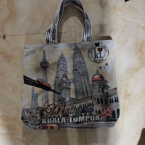 New Malaysia Classic Architecture Landscape Pattern Canvas Bag Shoulder Women‘s Bag Shopping Bag， Export to Ma Laixi