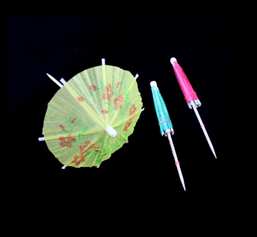 Spot Supply Customized Cocktail Decoration Umbrella-Shaped Bamboo Stick， Dessert Cake Fruit Fork Small Umbrella Toothpick