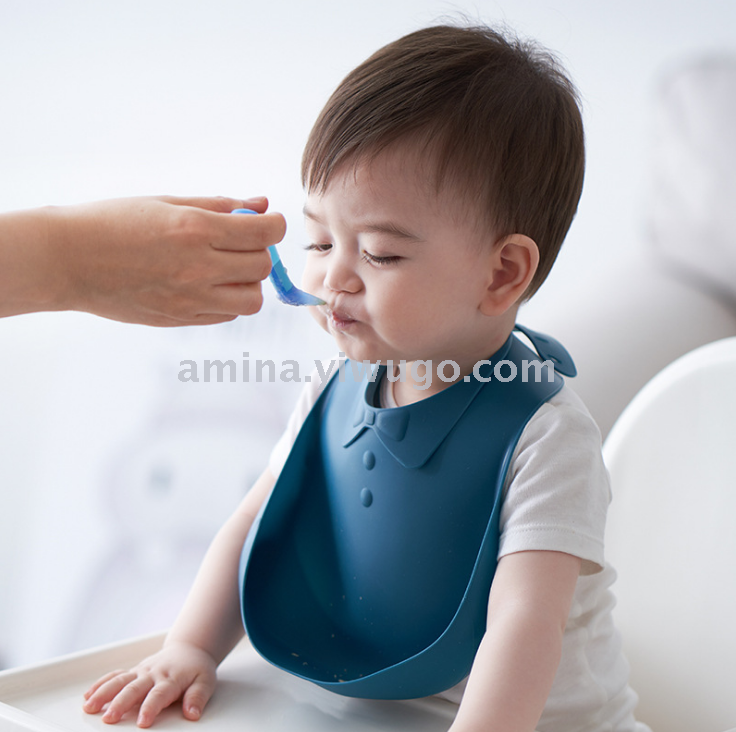 婴儿用品宝宝围兜 硅胶环保儿童围嘴饭兜 防水食饭兜婴儿口水巾