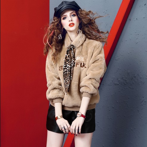 Autumn and winter new printed letter Leopard Print tie with imitation Rabbit hair thickened hoodie C