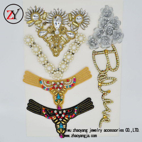 Factory Direct Sales Crystal String Beads Shoe Buckle Shoe Accessories Yiwu Handmade Shoe Ornament Quality Assurance Zy08134
