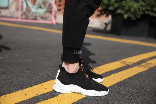 Qingruifei Woven Sneakers Women‘s New Platform Casual Slip-on All-Match Running Shoes Breathable Stretch white Shoes