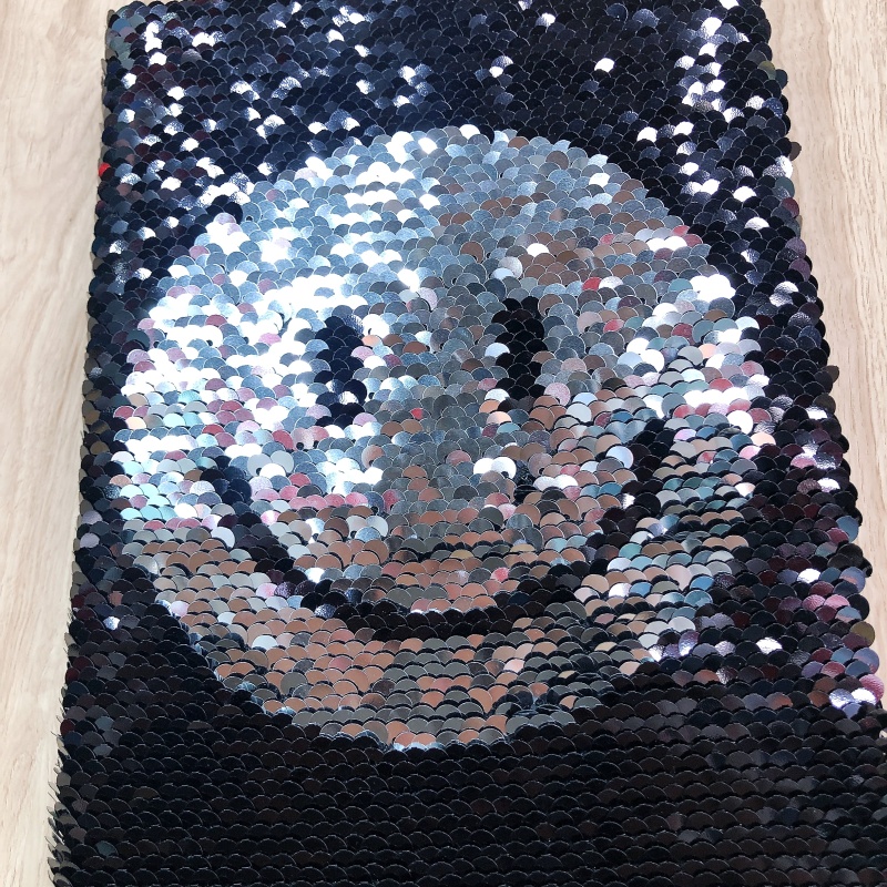 厂家批发定位绣变色鱼鳞片本子亮片造型可翻转趣味珠片学生日记本_文