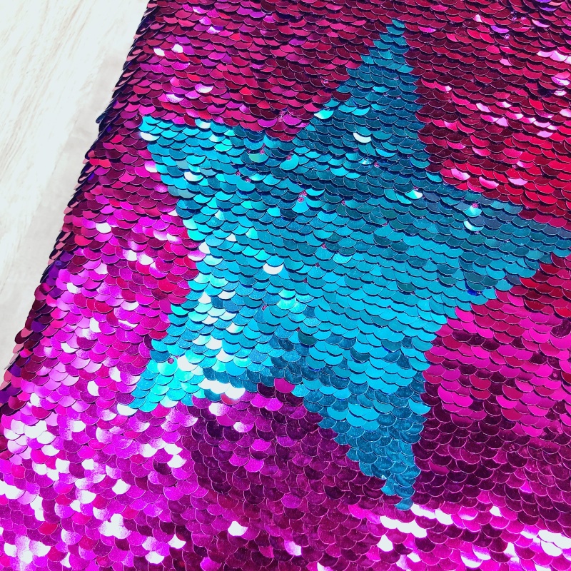 厂家批发定位绣变色鱼鳞片本子亮片造型可翻转趣味珠片学生日记本_文