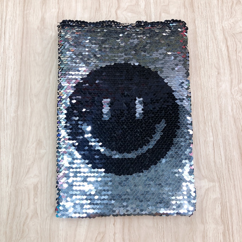 厂家批发定位绣变色鱼鳞片本子亮片造型可翻转趣味珠片学生日记本_文