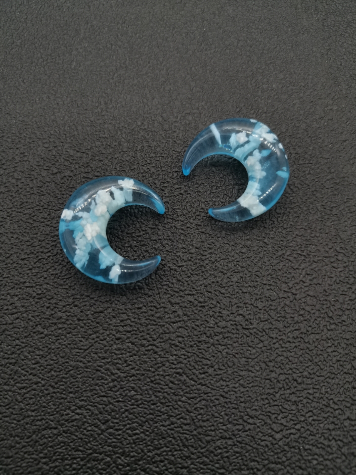 European and American blue sky white clouds luminous moon necklace pendant resin sky blue jewelry