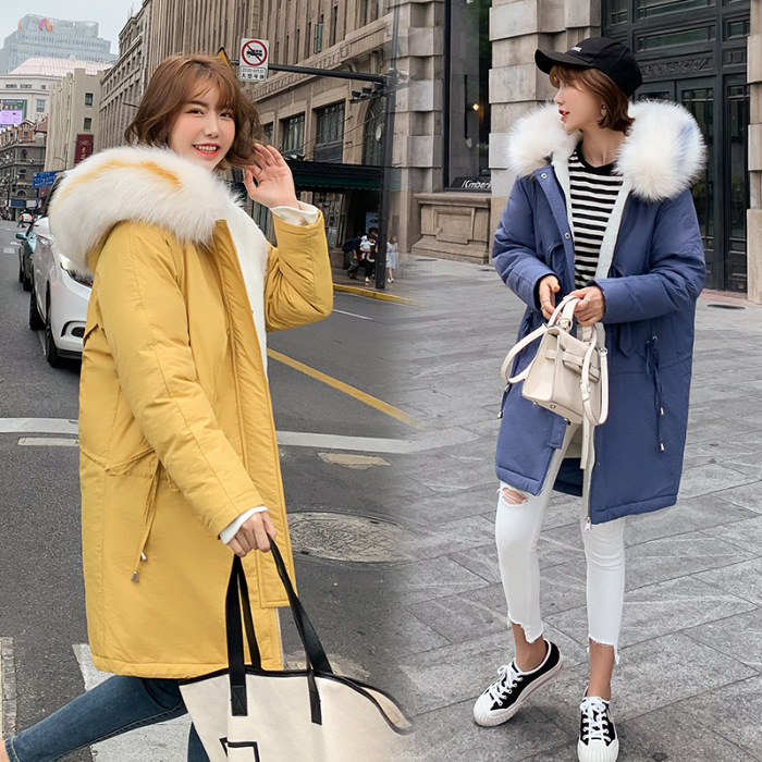 Web celebrity's new winter Korean version 2019 features a long, loose-fitting padded jacket and