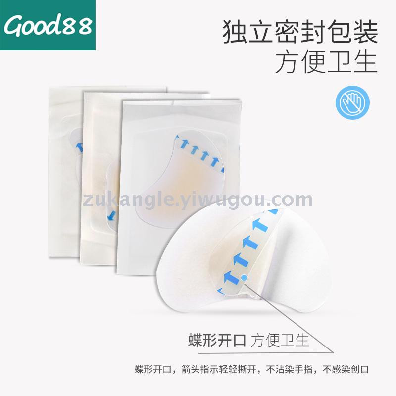 Gel anti-chafing artifact after Blister paste female toe pas...