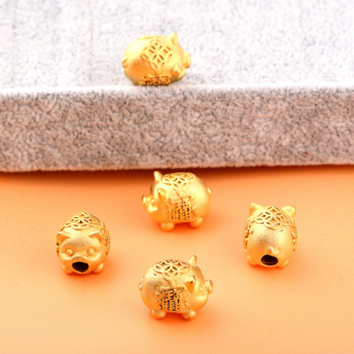 Vietnam Sand Gold 3D Sand Gold Pig Pendant Copper Plated Real Gold Pig Year Pendant Pig Accessories Ornament Hot Sale 