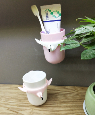 Creative household toilet daily necessities - flamingo wash set \\\"meilong yu. Shang ke\\\" manufacturers direct sales