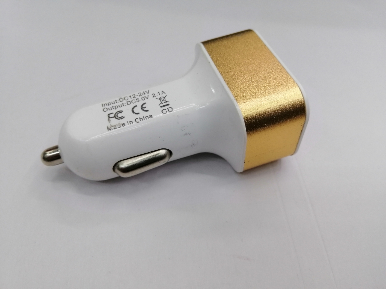 Car charger Car with multi-function one-tow two-three double usb interface mobile phone flat Car cha