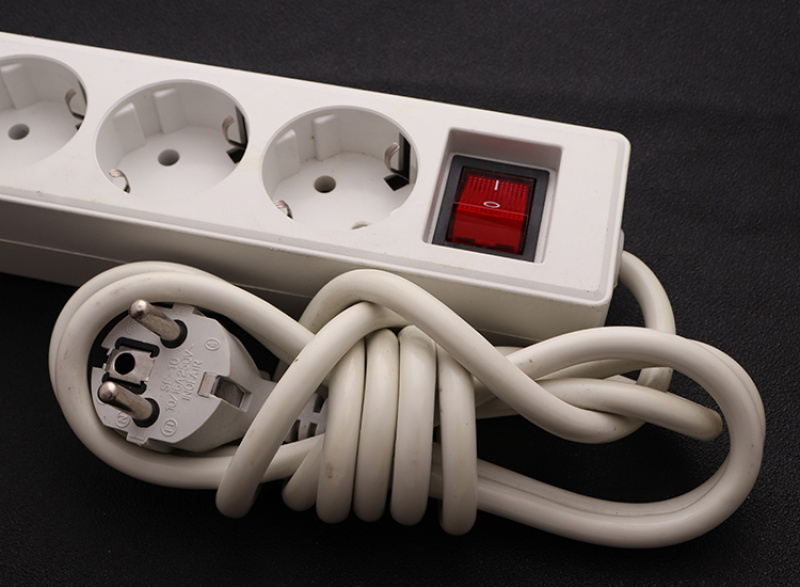 欧式三位插座排插波兰罗马利亚哈萨克斯坦爱沙尼亚拖线板_鹏辉电子