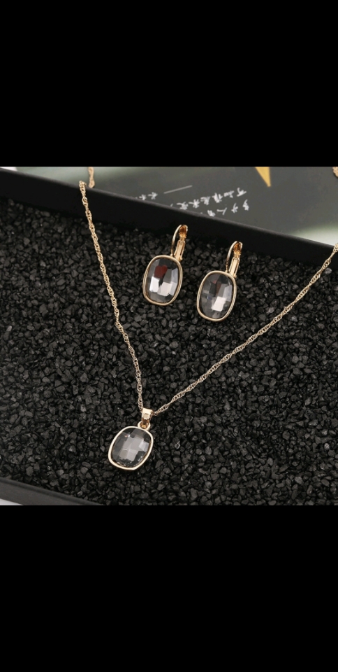 Wish popular jewelry fashion Diamond Crystal Gemstone Pendant Necklace Earring set jewelry manufacturer wholesale