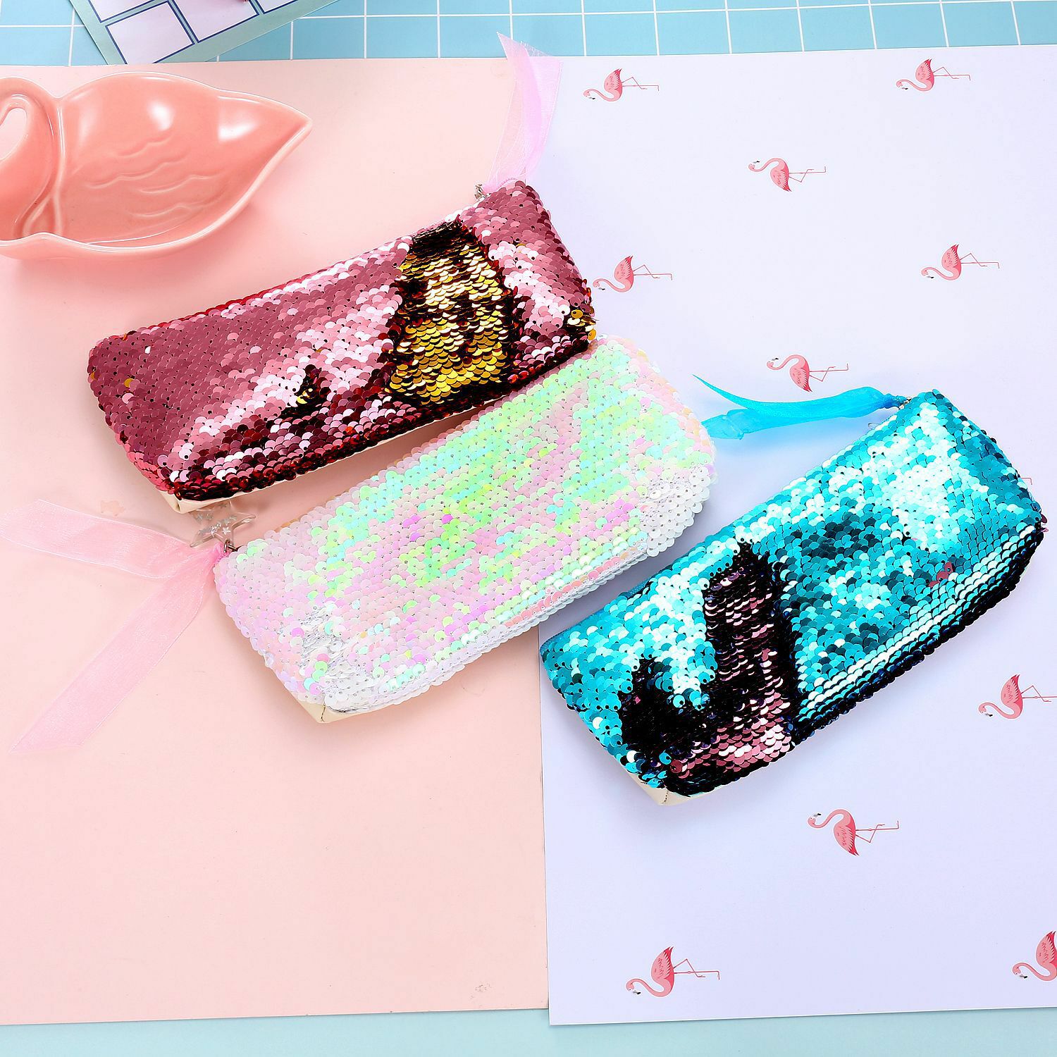 On the new summer lady zero purse collect hand hold makeup bag sequins makeup bag sequins pen bag