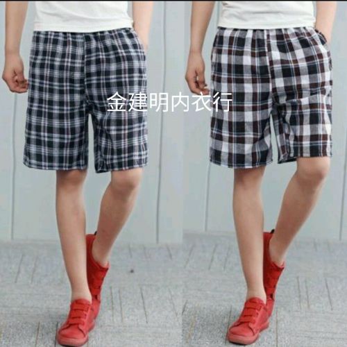 Summer Men‘s Thick Cotton Plaid Casual Shorts Beach Pants Extra Loose Shorts