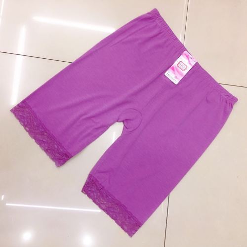 Foreign Trade Underwear Women‘s Flat Safety Pants Lace Four-Leg Leggings Mommy‘s Pants Factory Direct Sales
