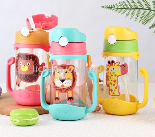 new plastic cup with straw children‘s drinking cup cartoon kettle cup with straw double handle strap water cup