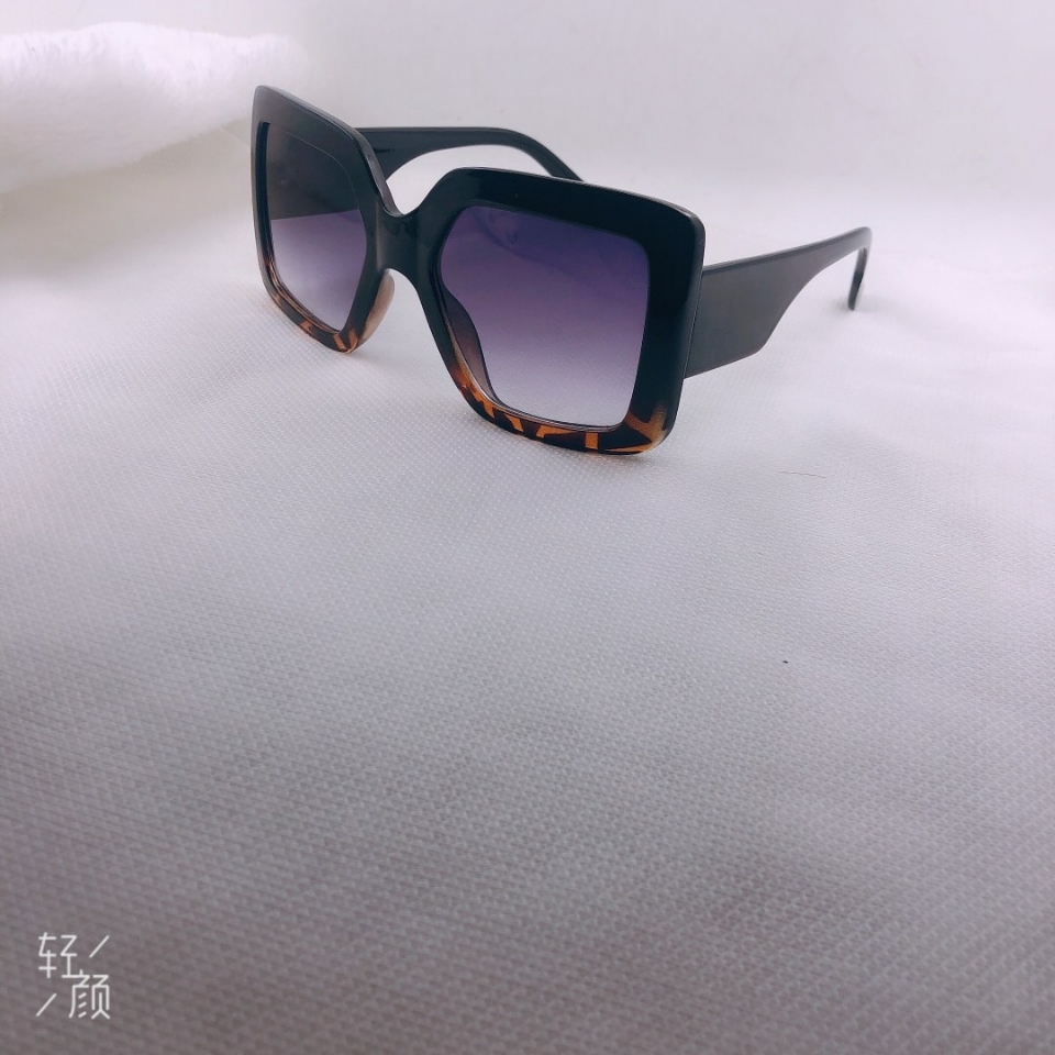 2020 new fashion man woman sunglasses uv400 stock