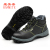The factory produces men 's labor protection shoes cotton winter heat preservation protective shoes anti - smashing anti - puncture light wear - resistant safety shoes across indicates The border