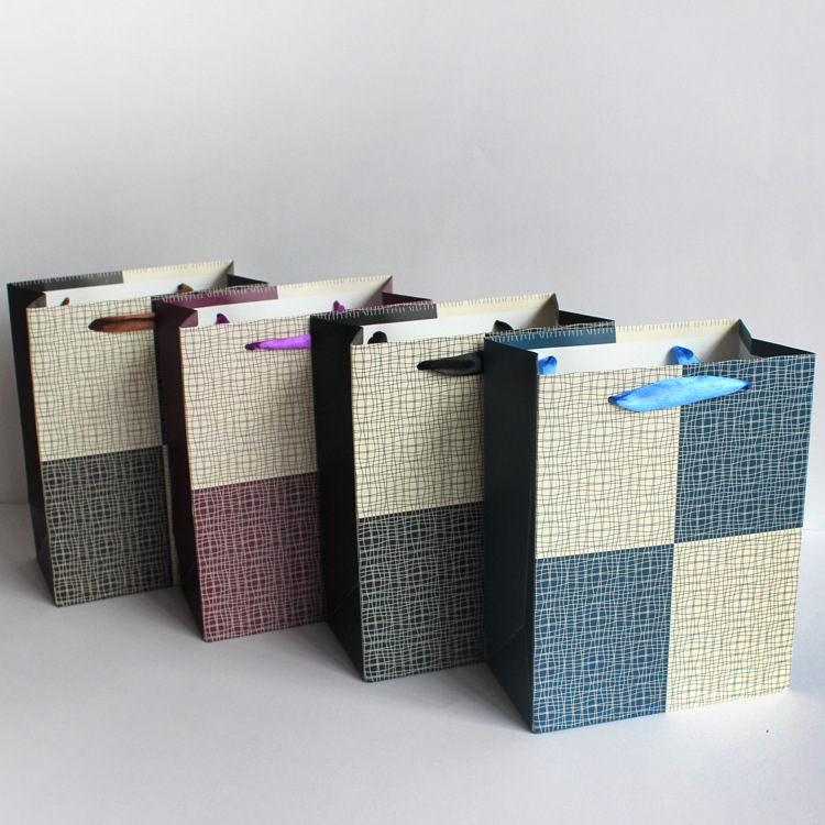 印刷定制定做各类 纸袋 礼品袋 服装袋 购物袋 手提袋 牛皮纸袋_义乌