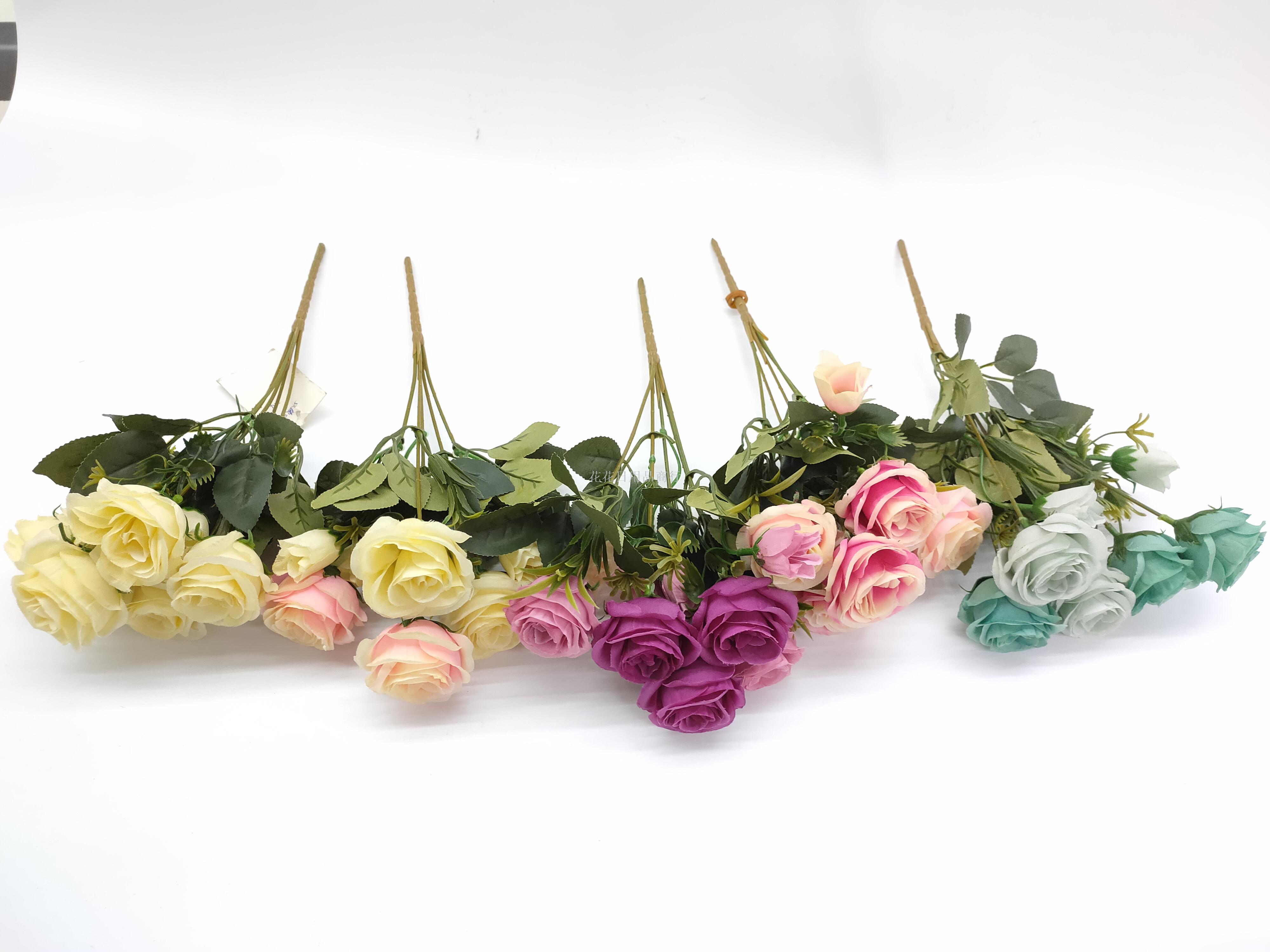 floral arrangement accessories