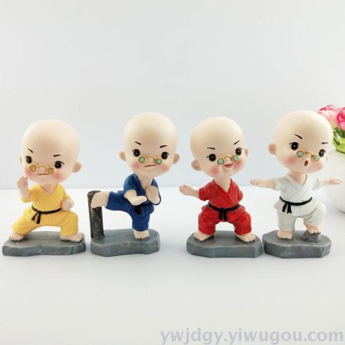 Glasses Shaking Head Kung Fu Monk Car Decoration Resin Crafts Dashboard Martial Arts Little Monk Decoration