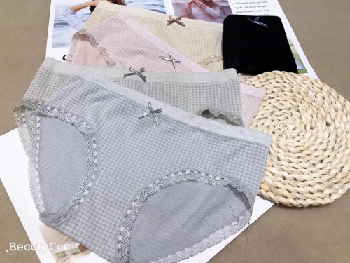 japanese fresh plaid underwear women‘s seamless underwear
