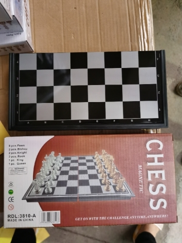 magnetic chess， chess， chess