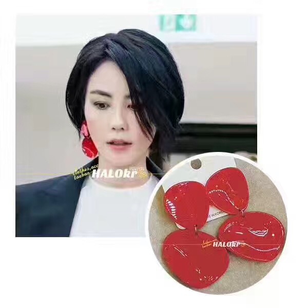 American, Japanese, and Japanese stars Street Web celebrity Wong Faye personality temperament lovely