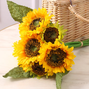 Ins wind simulation flowers DIY bunch of large sunflowers wedding home decoration landing flowers 7 bunches of sunflowers