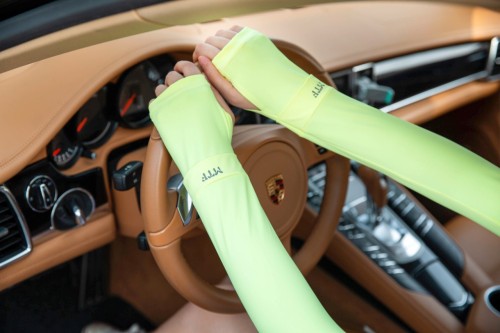Yiwu Shopping League Women‘s Ins Ice Sleeve Sun Protection Oversleeves Arm Guard Tide Gloves Internet Celebrity Xylitol Ice Feeling Elegant Sleeves