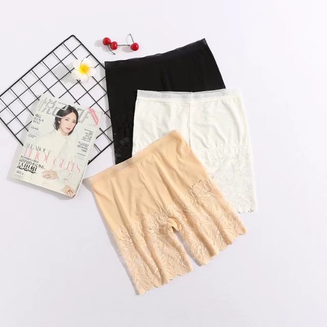 Spring wear Ladies lace shorts Summer Leggings Lace three points safety pants anti-glitter Thin Wome