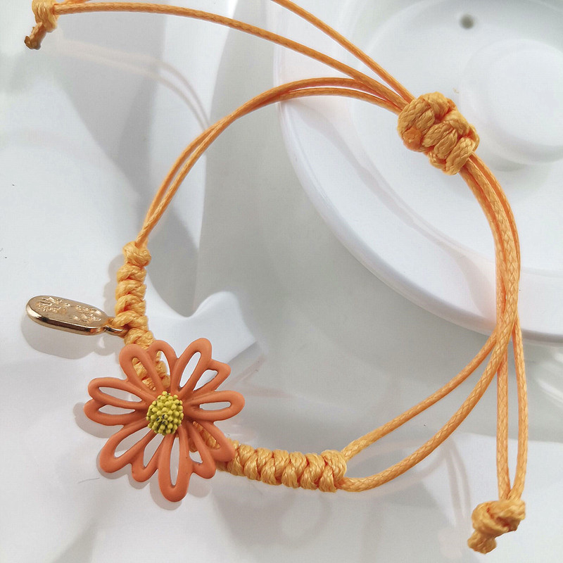 小雏菊手链女闺蜜转运珠手镯ins甜美设计爆花水晶小清新手串